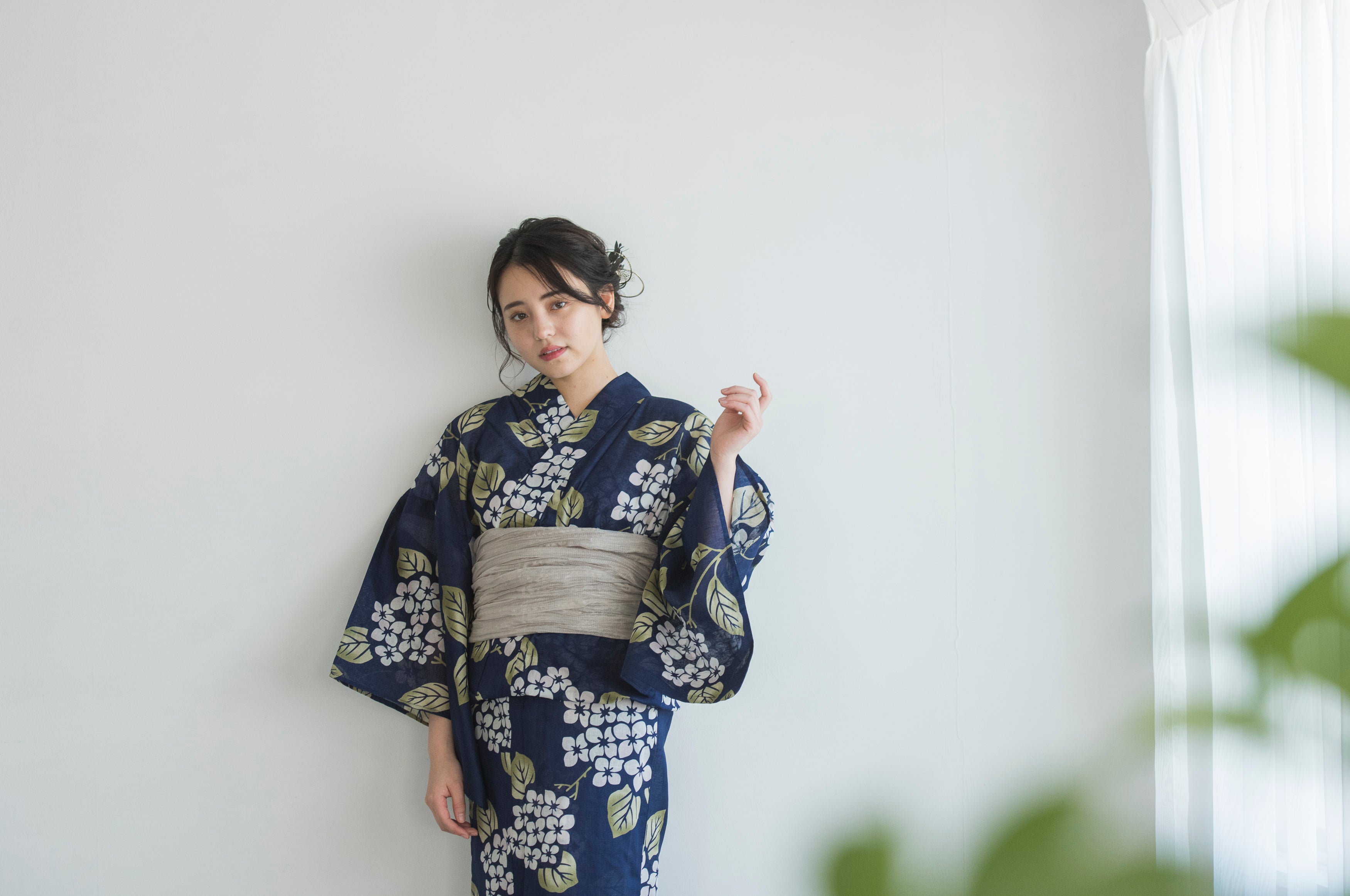 浴衣 新品 白 ネイビー紫陽花 浴衣 新品 白 ネイビー紫陽花