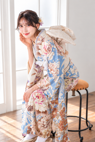 玉城ティナ×紅一点　振袖　KI542